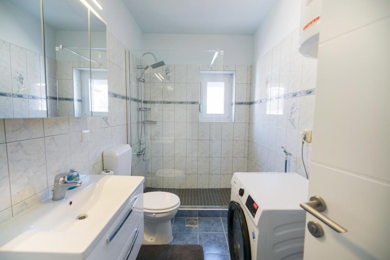 זאדאר Villa Sanda With Private Pool מראה חיצוני תמונה
